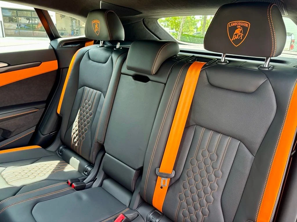 New 2026 Vl/Verde Lares Lamborghini SE image 18