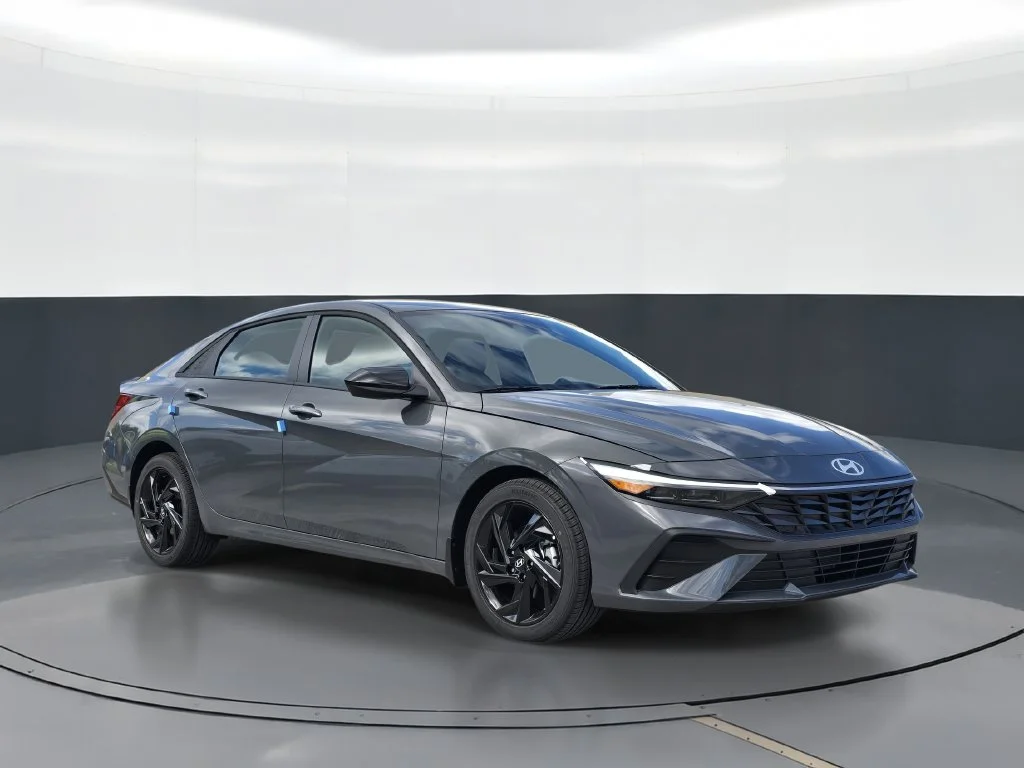 New 2026 Gray Hyundai SEL Sport image 2