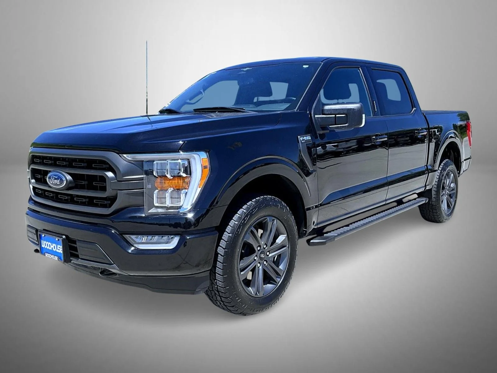 Used 2023 Black Ford XLT image 1