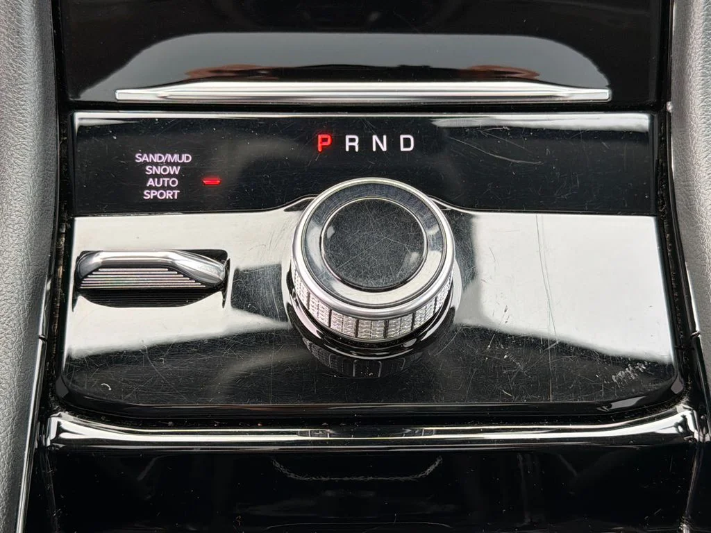 Used 2022 Gray Jeep Limited image 32