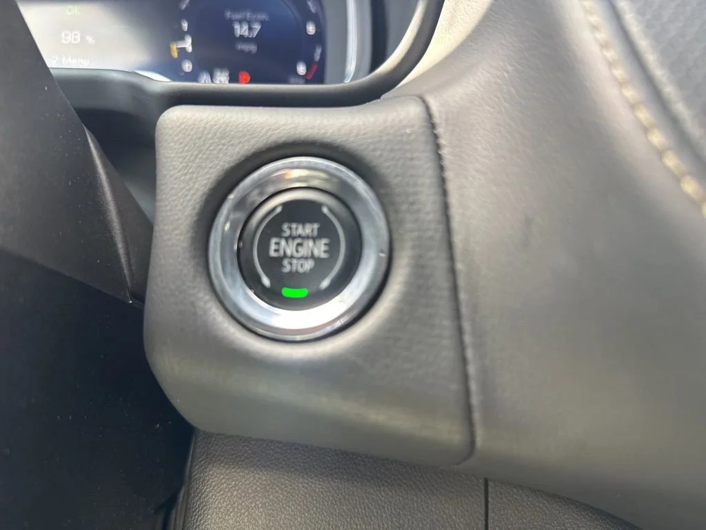 Used 2023 Summit White Chevrolet Premier image 25