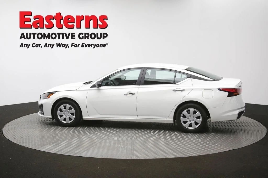 Used 2024 White Nissan 2.5 S image 59
