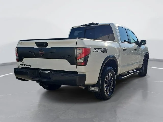 Used 2023 White Nissan PRO-4X image 3
