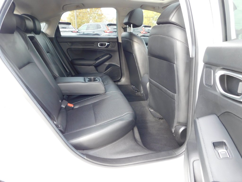 Used 2024 White Honda EX-L image 21