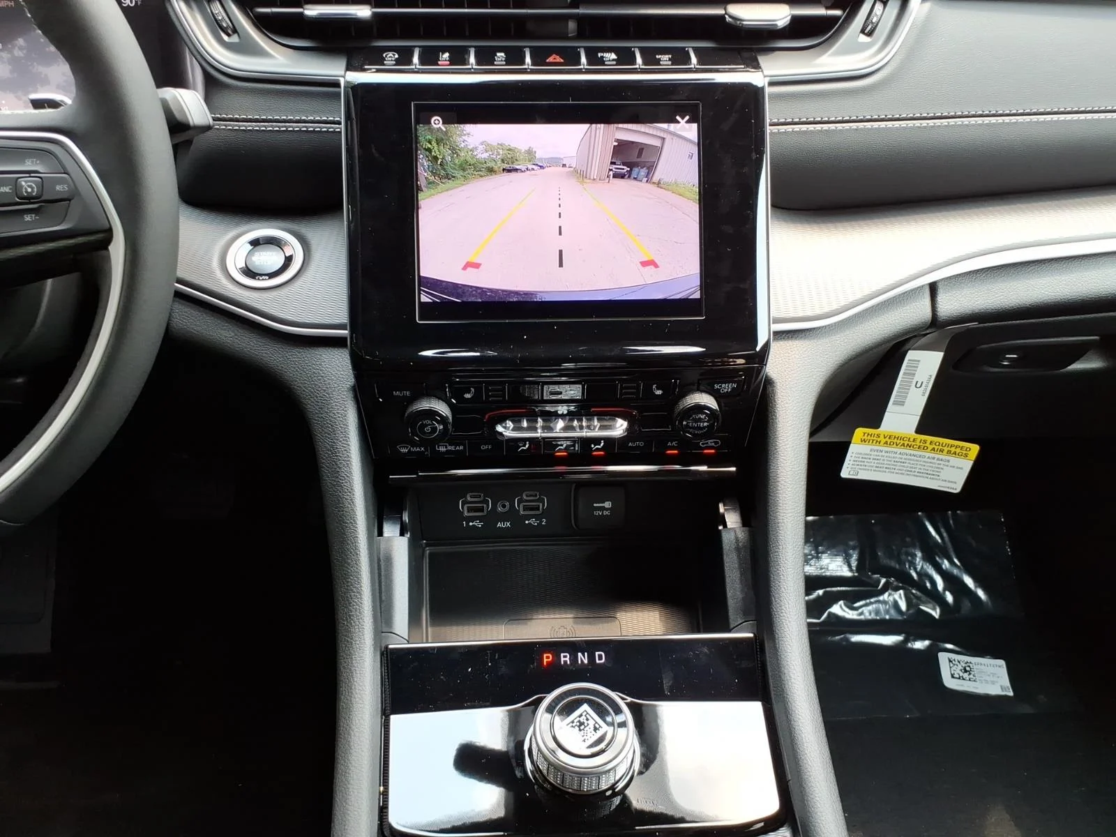 New 2026 Diamond Black Crystal Pearlcoat Jeep Laredo X image 9