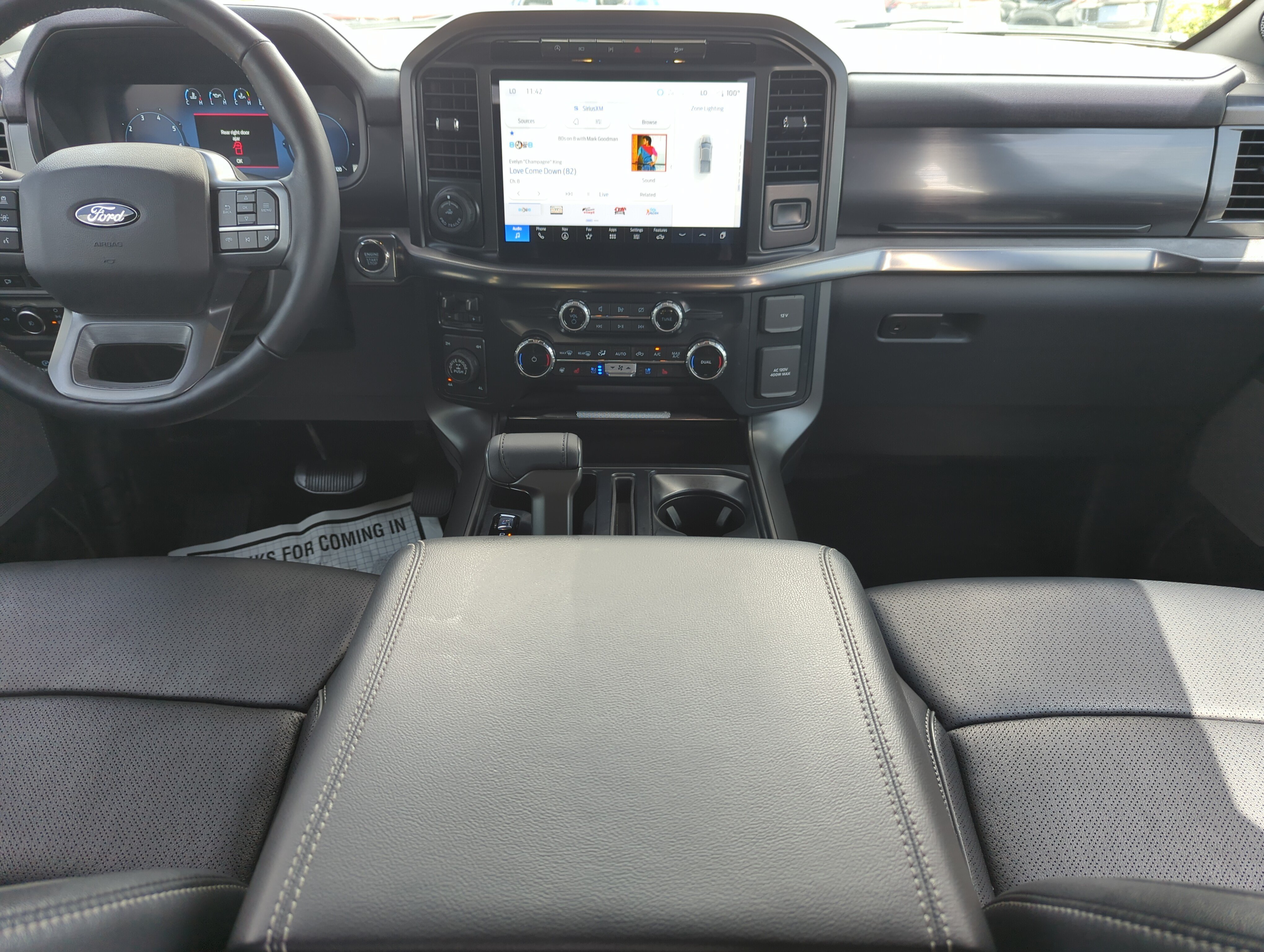 Used 2024 Avalanche Ford LARIAT image 19
