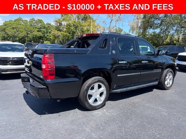Used 2013 Black Chevrolet LTZ image 6