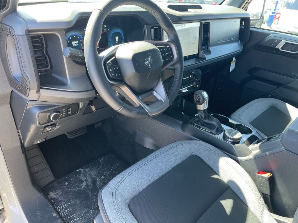 New 2026 Avalanche Gray Ford Big Bend image 6