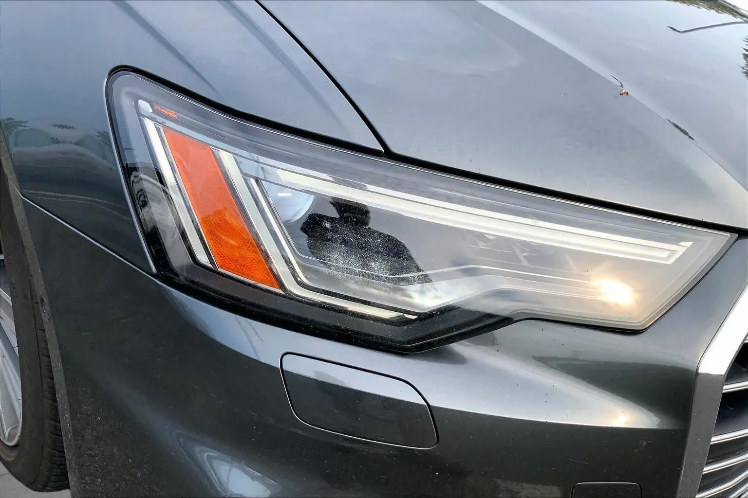 Used 2019 Daytona Gray Pearl Effect Audi Premium Plus image 28