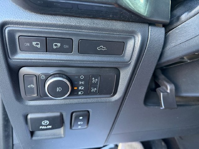 Used 2021 White Ford XLT image 12