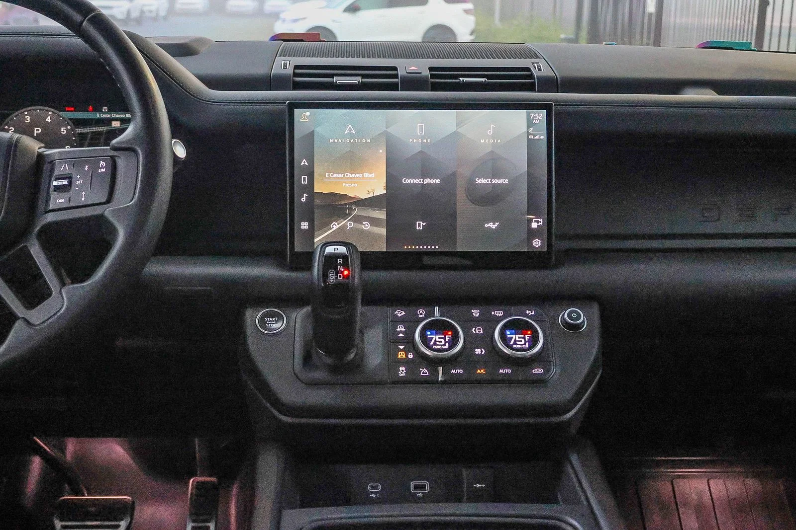2023 Land Rover Defender X - Photo 23