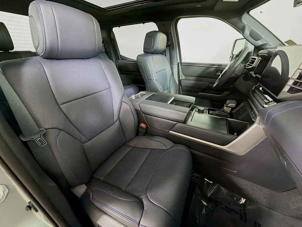 New 2026  Toyota Platinum image 23