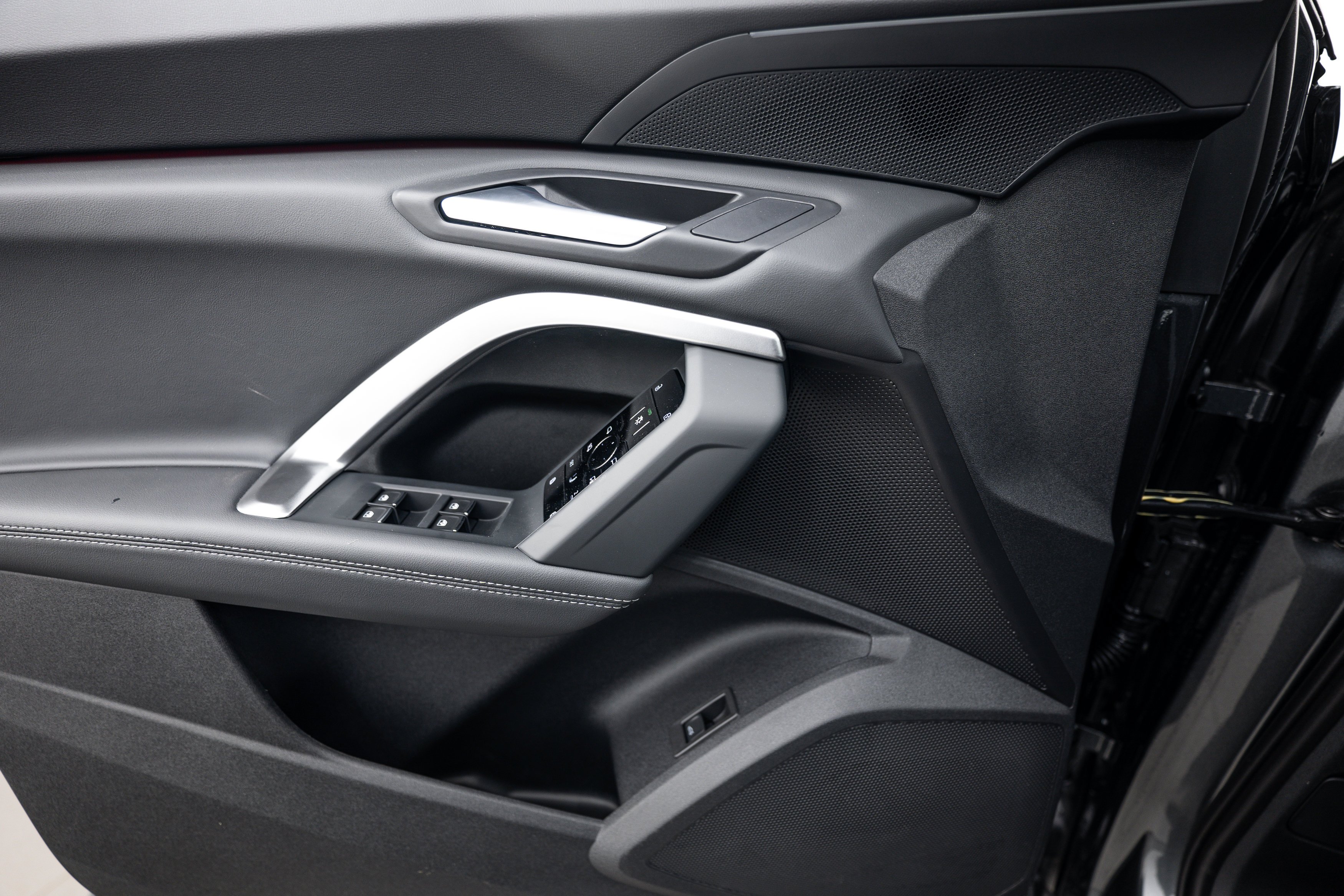 New 2026 Daytona Gray Audi Premium image 13