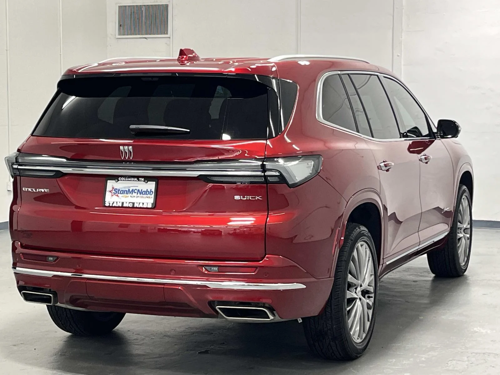 Used 2026 Cherry Red Tintcoat Buick Avenir image 8
