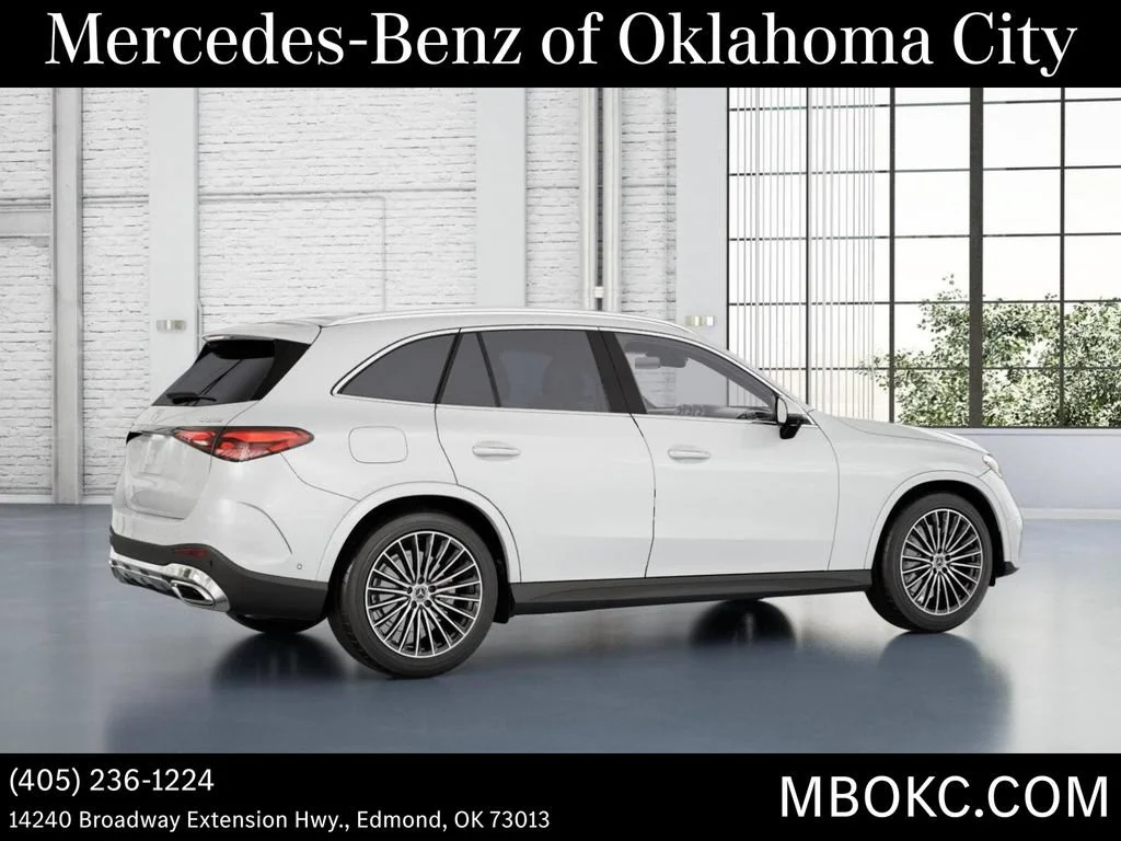 New 2026 MANUFAKTUR Moonlight White Metallic Mercedes-Benz GLC 300 image 64