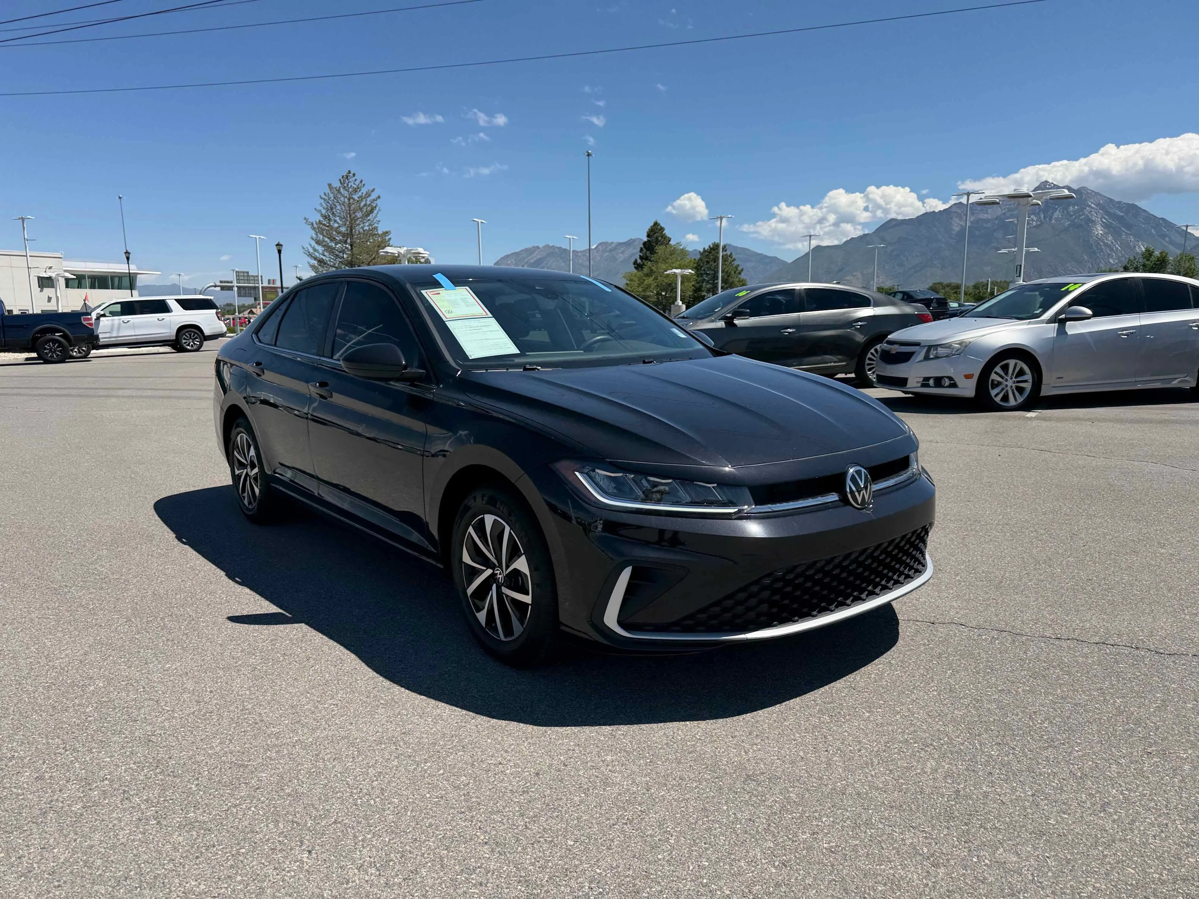 Used 2025 Black Volkswagen S image 9