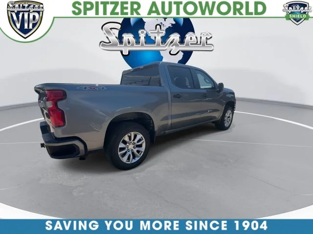 Used 2020 Gray Chevrolet Custom image 9