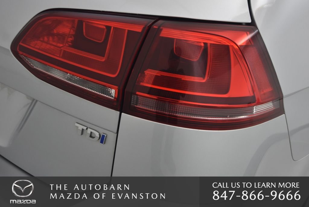 Used 2015 Reflex Silver Metallic Volkswagen S image 36