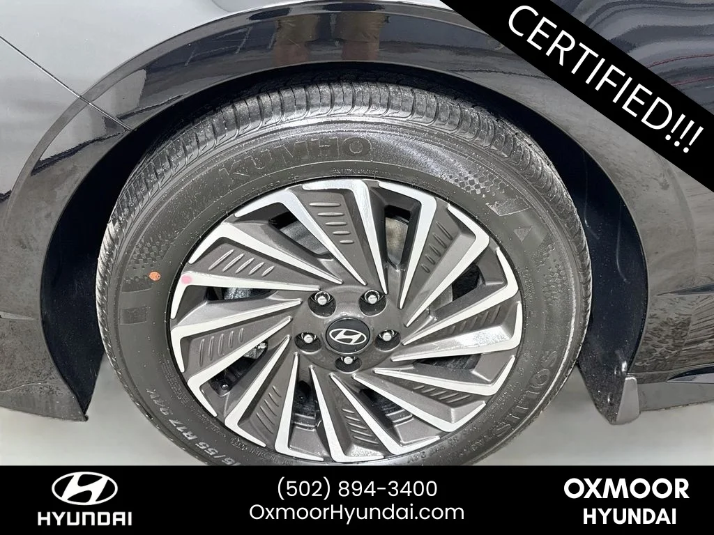 Used 2025 Abyss Black Hyundai SEL image 30