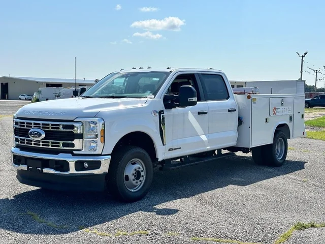 2026 Ford Super Duty F-350 DRW 9ft Service Body