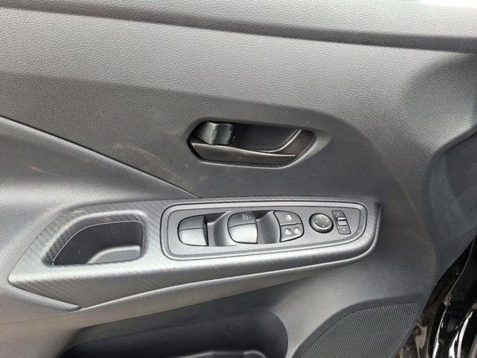 2025 Nissan Versa Sedan S - Photo 8