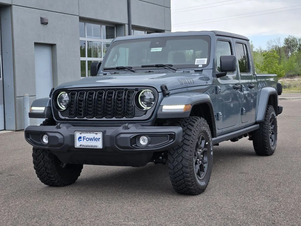 2025 Jeep Gladiator Willys Auto's photo