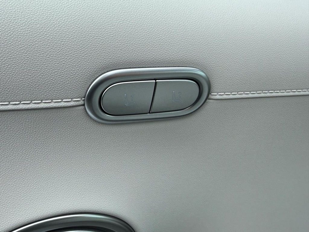 New 2026 Silver Hyundai Limited AWD image 27