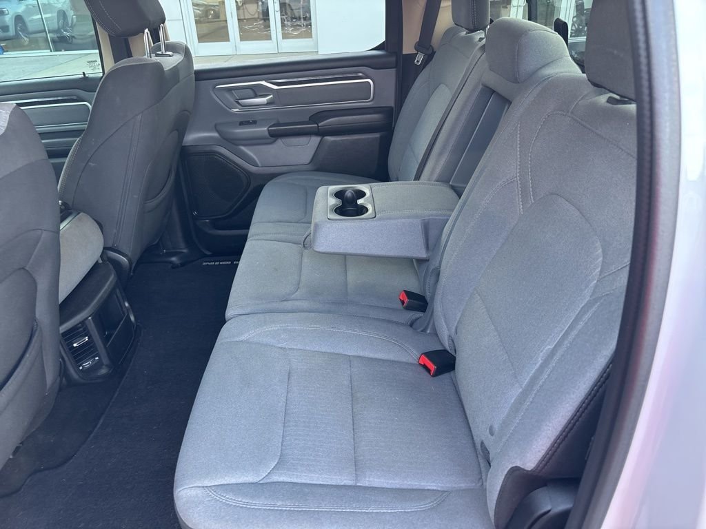Certified Used 2019 White Ram Big Horn/Lone Star image 35