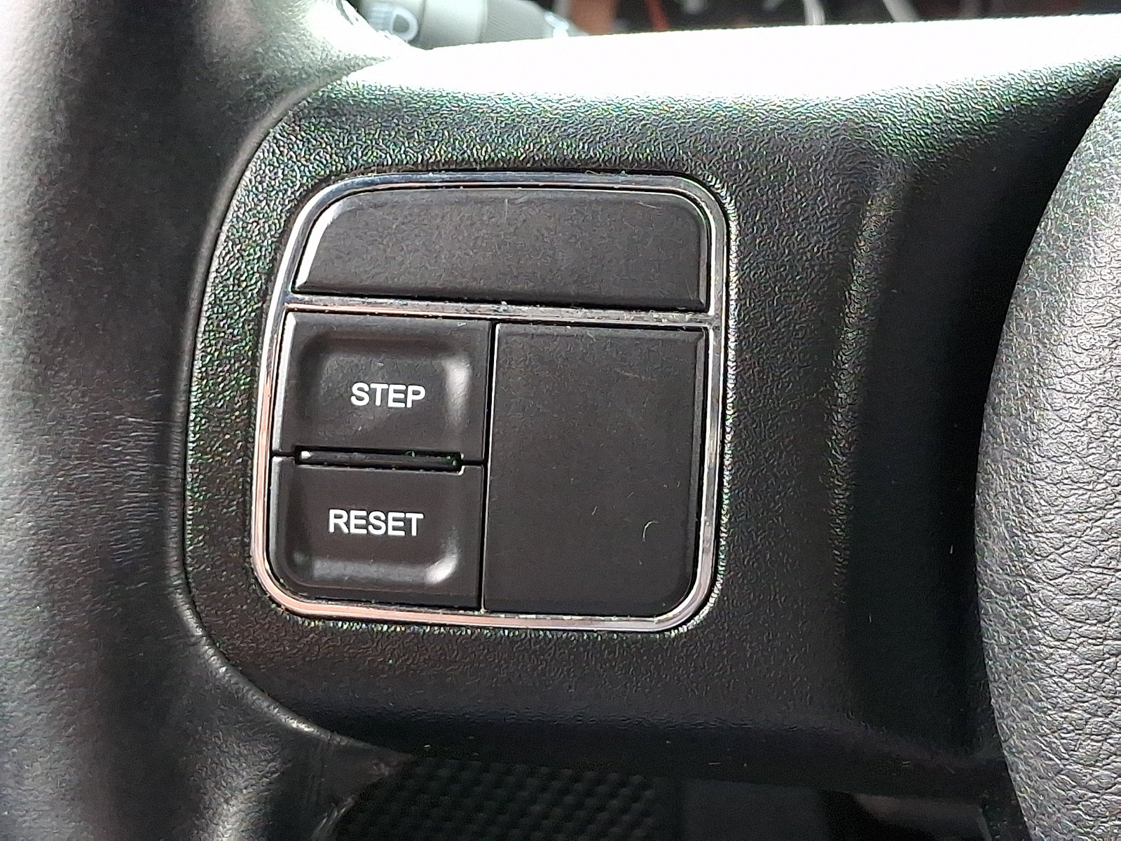 Used 2016 Granite Crystal Metallic Clearcoat Jeep Sport image 19