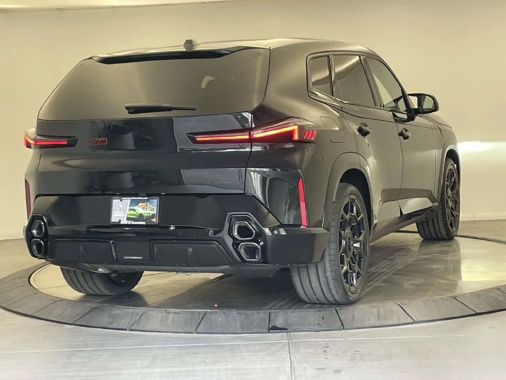 New 2027 Black BMW Label image 5