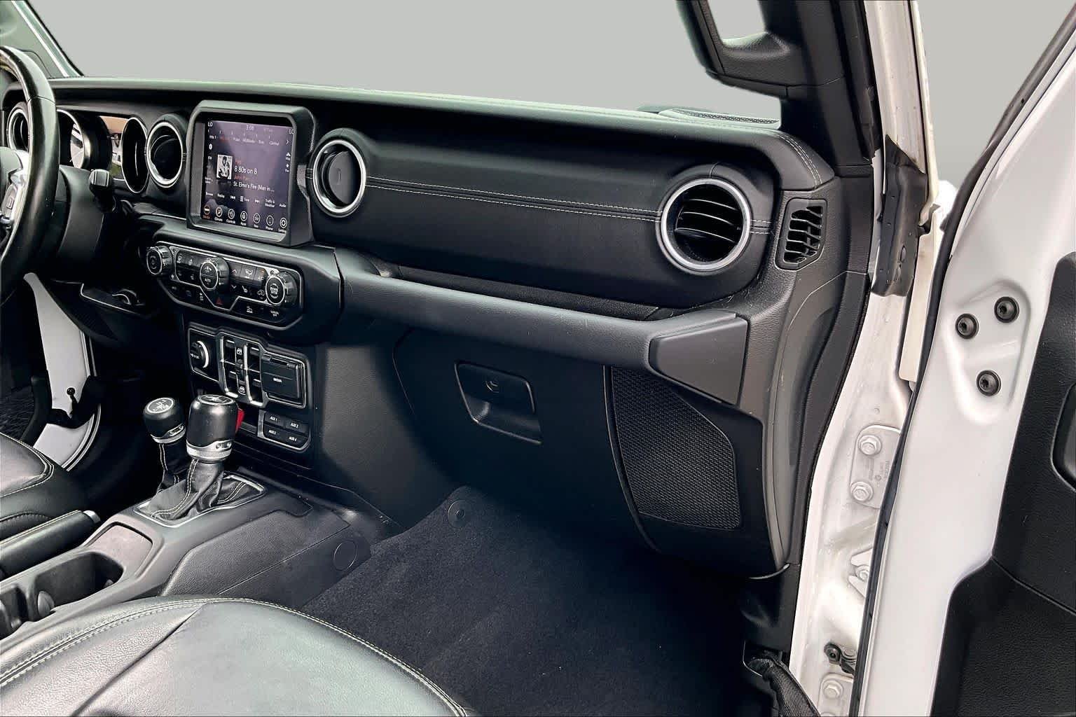 Used 2023 Bright White Clearcoat Jeep Sahara image 17