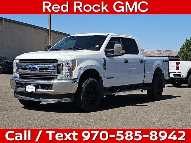 2017 Ford F-250 XLT 4x4 Crew Cab 8' Box's photo