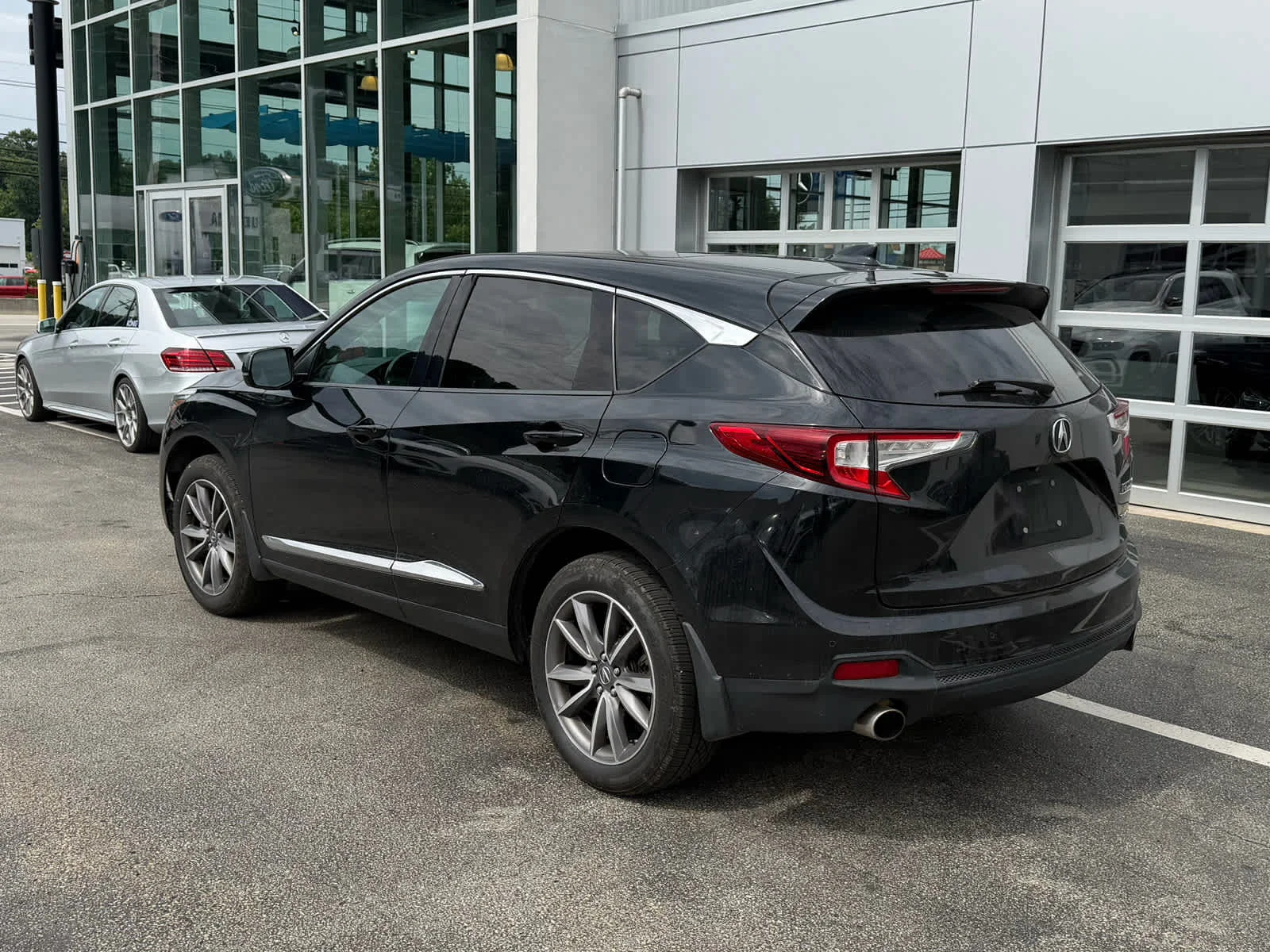 Certified Used 2020 Majestic Black Pearl Acura w/Technology Pkg image 6