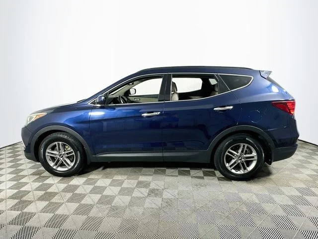 Pre-Owned 2017 Hyundai Santa Fe Sport 2.4 Base