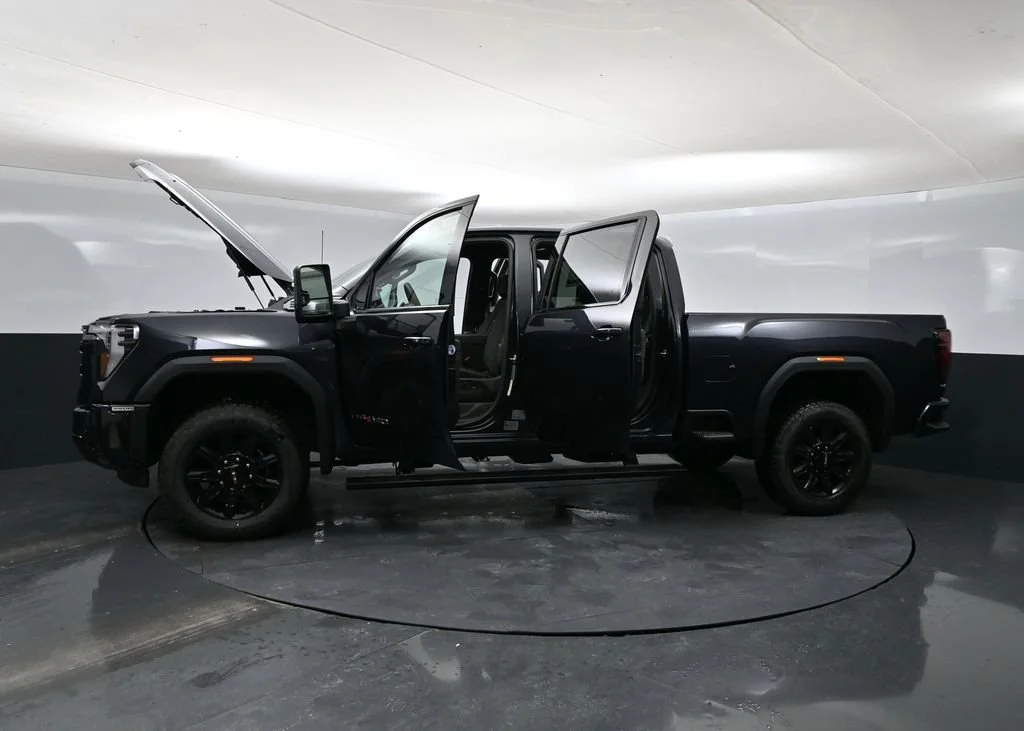 New 2026 Titanium Rush Metallic GMC AT4 image 38