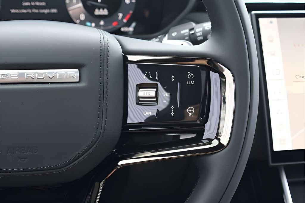 New 2026 Fuji White Land Rover Dynamic SE image 20