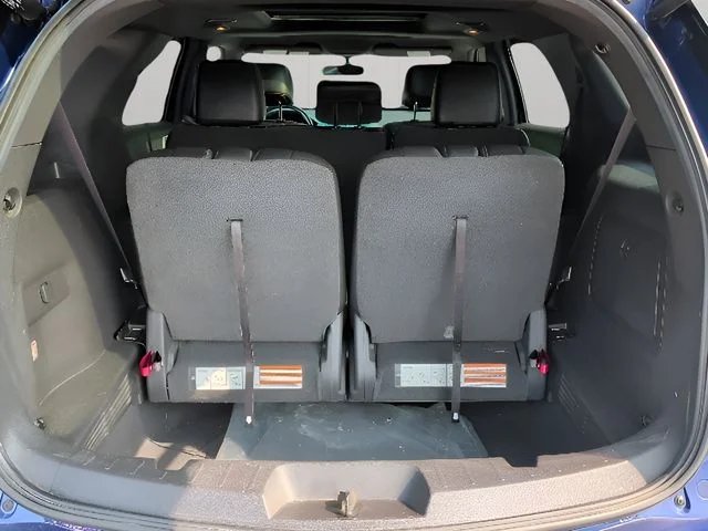 Used 2014 Blue Ford XLT image 37