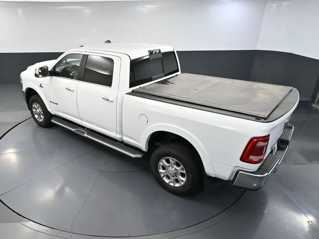 Used 2022 White Ram Laramie image 55