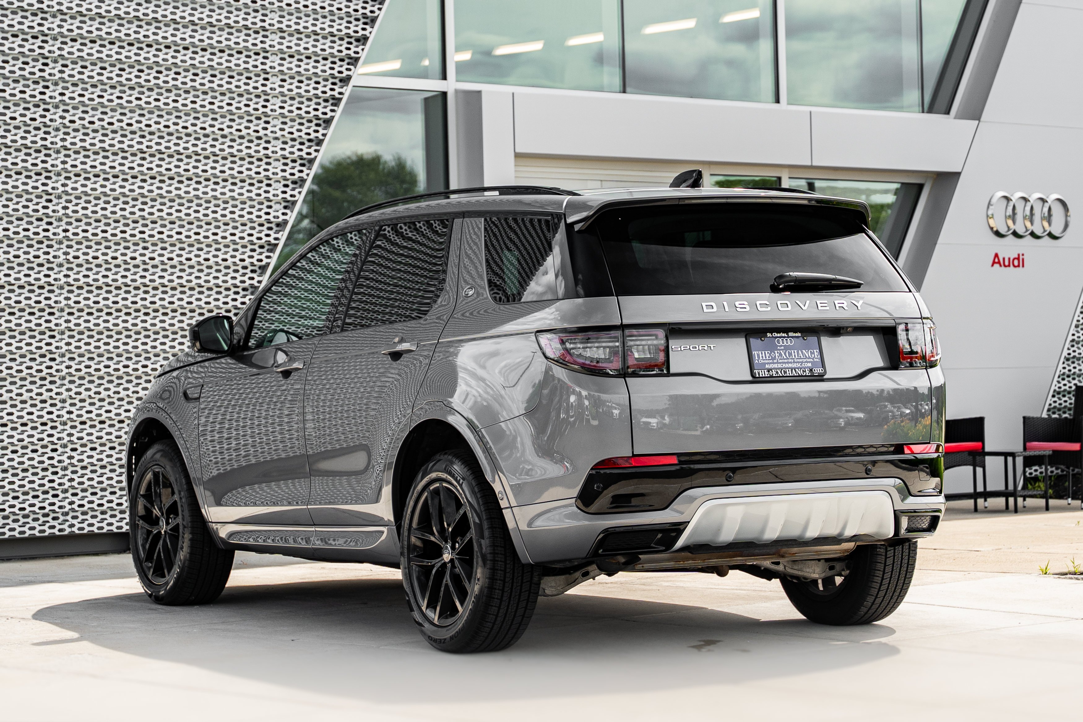 Used 2024 Eiger Gray Metallic Land Rover Core S image 5