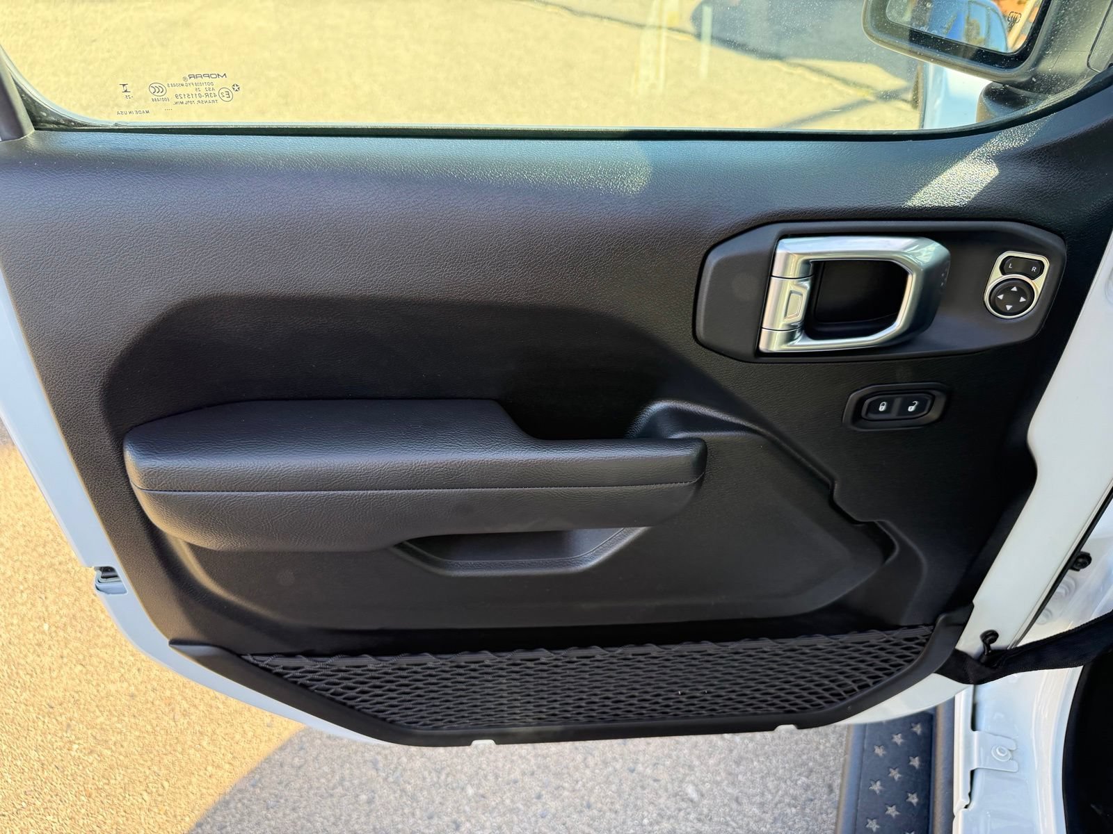 2025 Jeep Wrangler 4-Door Rubicon - Photo 10