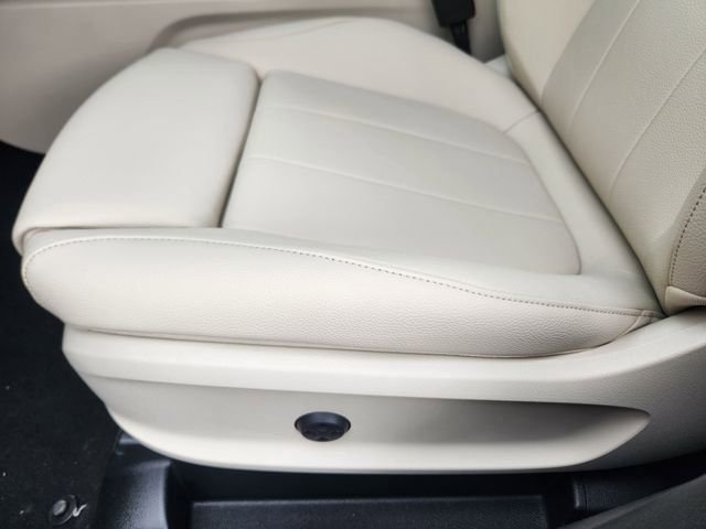 2026 Mercedes-Benz GLB GLB 250 - Photo 9