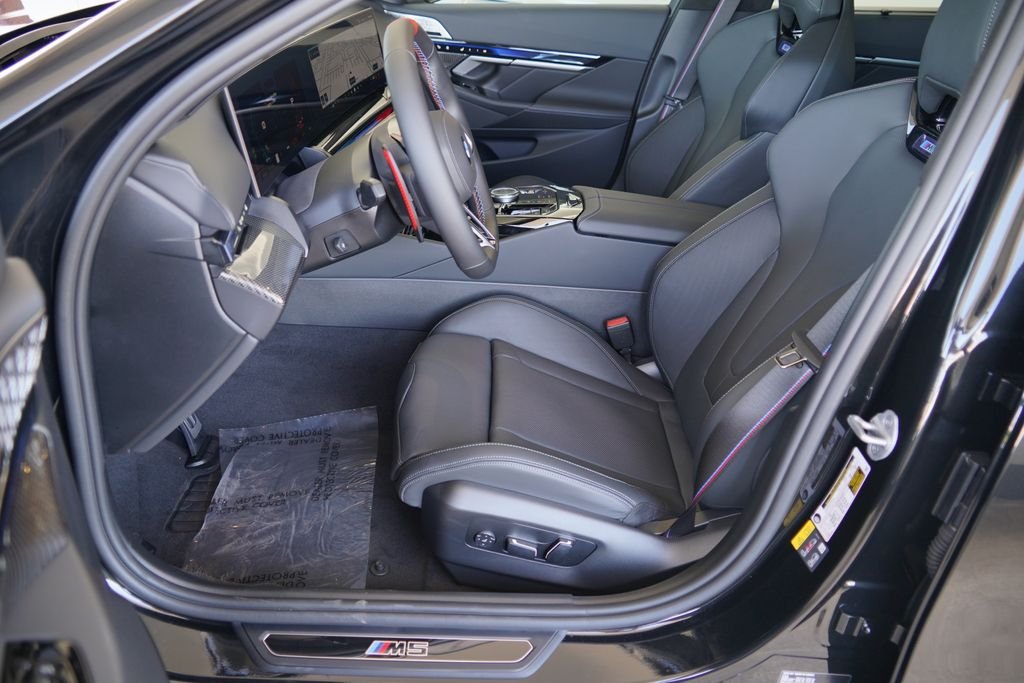 New 2026 Black Sapphire Metallic BMW Base image 11