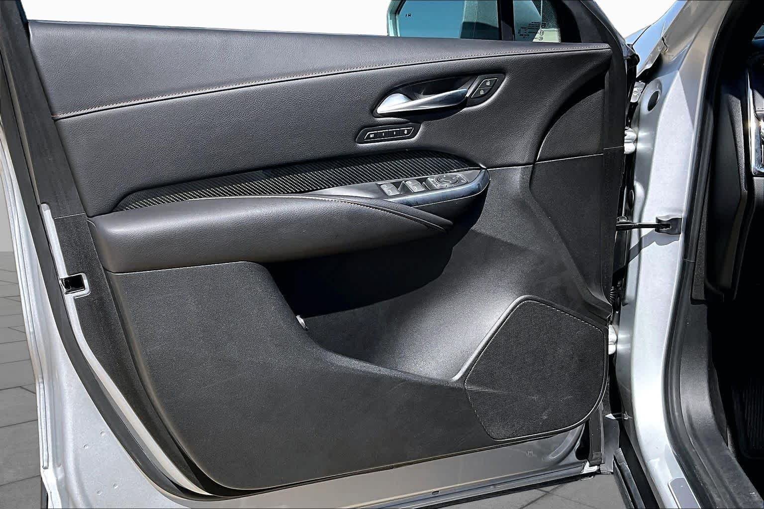 Used 2020 Radiant Silver Metallic Cadillac FWD Sport image 22