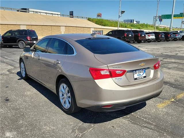 Used 2025 Beige Chevrolet 1LT image 3