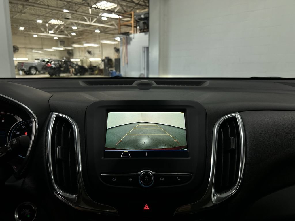 Used 2019 CAJUN RED TINTCOAT Chevrolet LT image 24