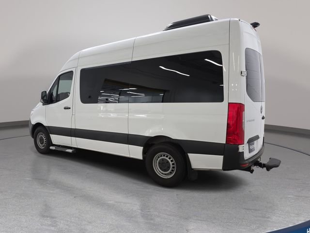Used 2022 White Mercedes-Benz Passenger 144 WB image 8