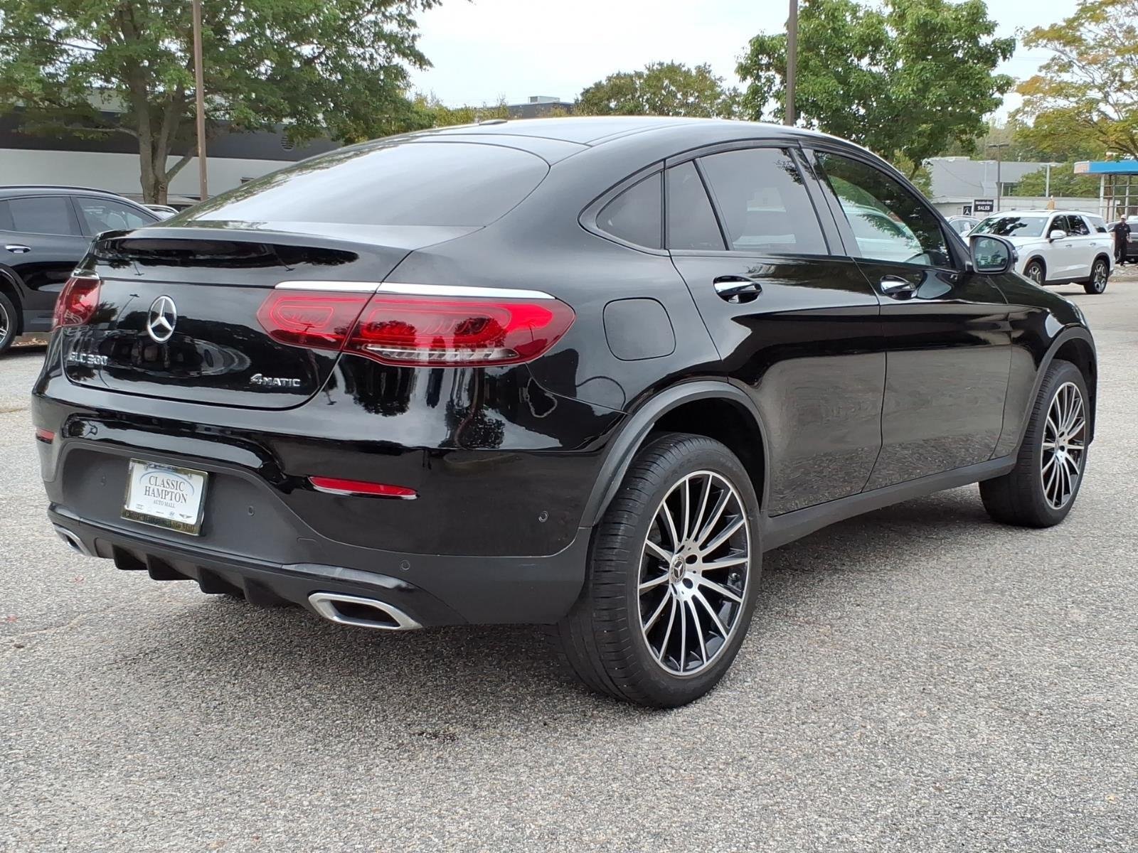Used 2023 Black Mercedes-Benz GLC 300 image 8
