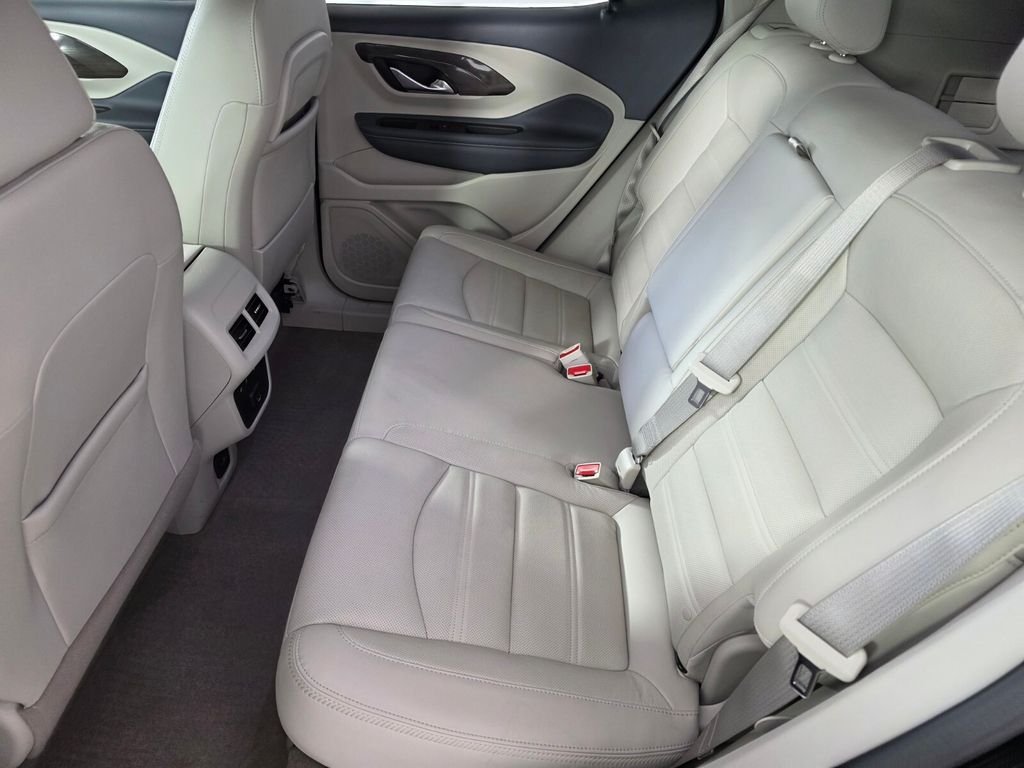 Used 2024 Black GMC Denali image 14