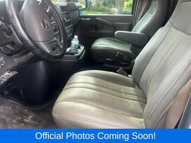 Used 2020 White GMC Work Van image 3