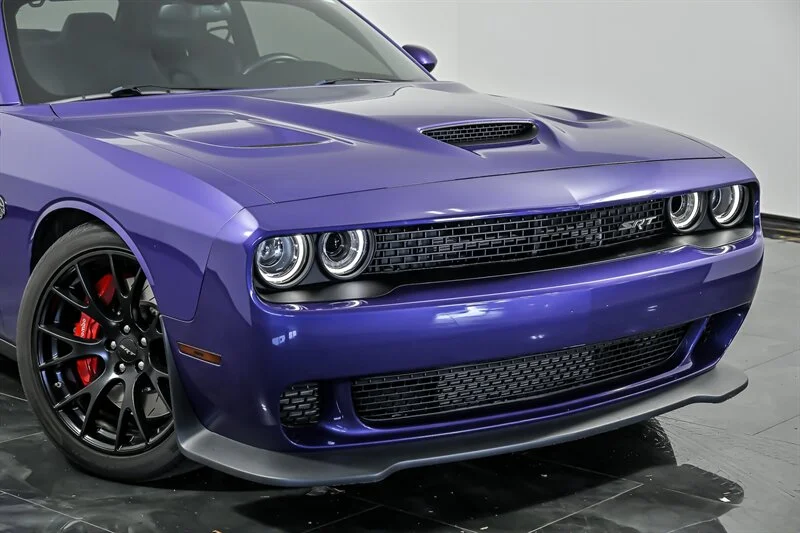 Used 2016 Plum Crazy Pearl Coat Dodge SRT Hellcat image 2
